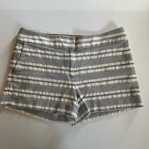 Ann Taylor LOFT The Riviera Short Women’s size 12 black and white striped tweed